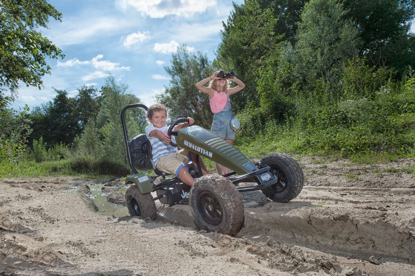 BERG Jeep kids pedal go-kart with realistic design