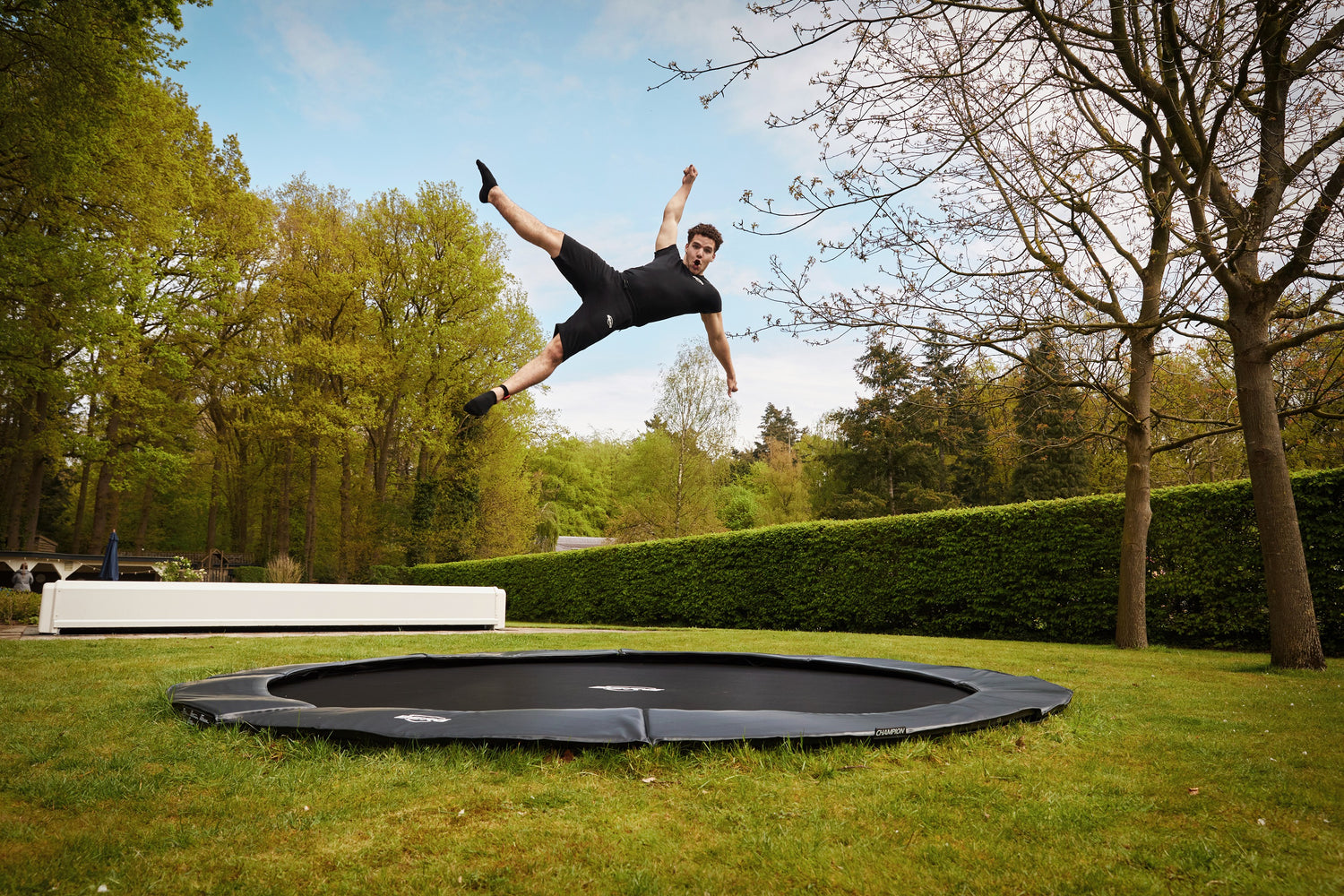 BERG FlatGround trampoline installed flush with the lawn