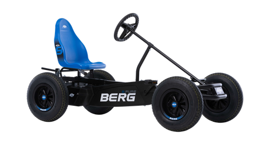 Kids active play on BERG Pure Blue go-kart